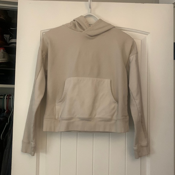 UpWest Waffle-Trim Cropped Hoodie - Picture 2 of 9